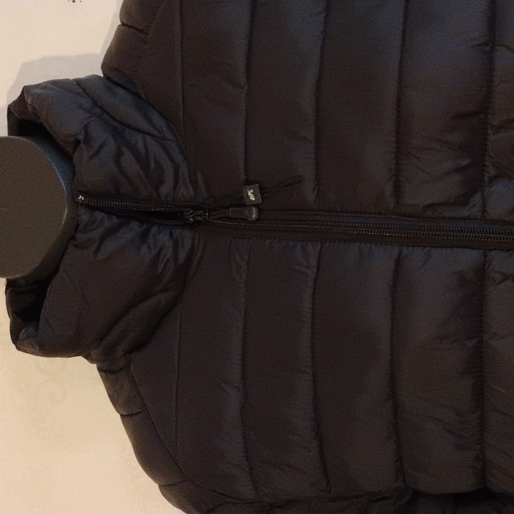 Zeroxposure Lightweight Black Puffer Jacket.. Siz… - image 2